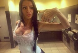 Я теку, кто приедет удовлетворит мое желание. Девушка ждет парня в Хабаровске Я теку, кто приедет удовлетворит мое желание. Девушка ждет парня в Хабаровске