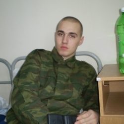 Молодой человек, ищу девушку для секса Молодой человек, ищу девушку для секса