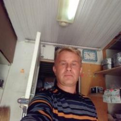 Парень милой внешности ищет девушку для интим встреч в Хабаровске Парень милой внешности ищет девушку для интим встреч в Хабаровске